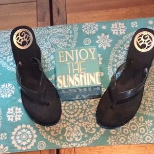 BCBGeneration black flip flops